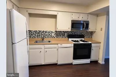 307 Knoll Drive, Gloucester Township, NJ 08012 - Photo 2
