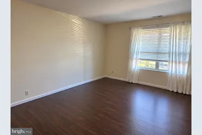 307 Knoll Drive, Gloucester Township, NJ 08012 - Photo 6