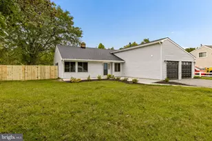37 Pinewood Ln, Sicklerville, NJ 08081 - Photo 2
