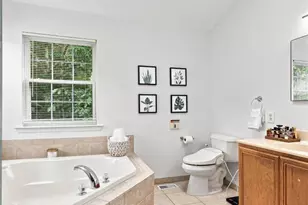 12 Kelly Dr, Sicklerville, NJ 08081 - Photo 16