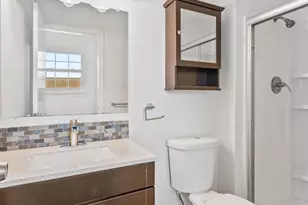 10 Sleepy Hollow Ln, Sicklerville, NJ 08081 - Photo 16