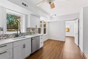 10 Sleepy Hollow Ln, Sicklerville, NJ 08081 - Photo 6