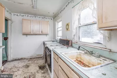 25 Adams Avenue, Bellmawr, NJ 08031 - Photo 6