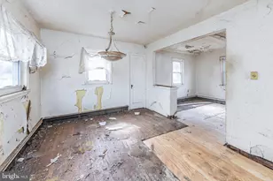 25 Adams Ave, Bellmawr, NJ 08031 - Photo 4