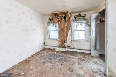 25 Adams Avenue, Bellmawr, NJ 08031 - Photo 10