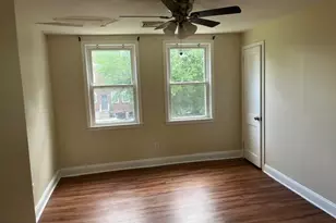 240 Wilmont Ave, Camden, NJ 08105 - Photo 8