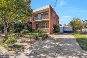 265 S 32nd St, Camden, NJ 08105 - Photo 1