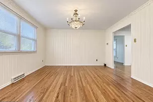 3 Stonebridge Rd, Cherry Hill, NJ 08003 - Photo 12