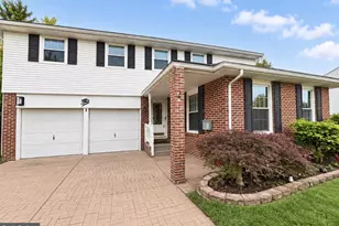 3 Stonebridge Rd, Cherry Hill, NJ 08003 - Photo 2