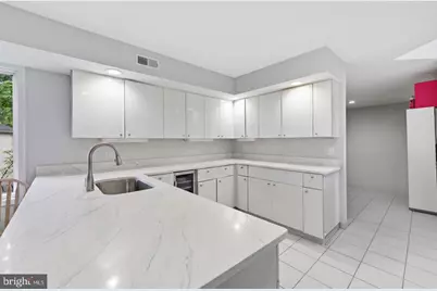 916 Chanticleer, Cherry Hill, NJ 08003 - Photo 18