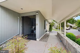 916 Chanticleer, Cherry Hill, NJ 08003 - Photo 4
