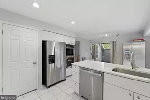 916 Chanticleer, Cherry Hill, NJ 08003 - Photo 20