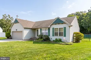 14 E Gate Dr, Gloucester Township, NJ 08081 - Photo 2