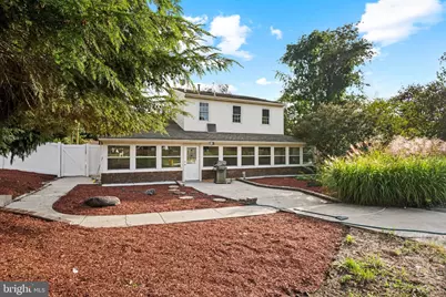 447 E Prospect Avenue, Berlin, NJ 08091 - Photo 2