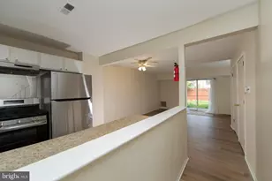 279 La Cascata Tnhs, Clementon, NJ 08021 - Photo 4