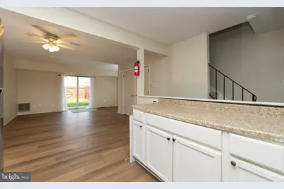 279 La Cascata Tnhs, Clementon, NJ 08021 - Photo 6