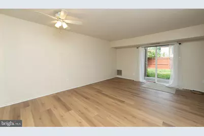279 La Cascata Tnhs, Clementon, NJ 08021 - Photo 12