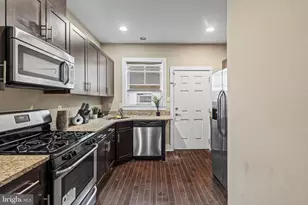 576 Berkley St, Camden, NJ 08103 - Photo 6