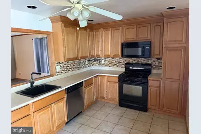 812 W 3rd Avenue, Runnemede, NJ 08078 - Photo 8