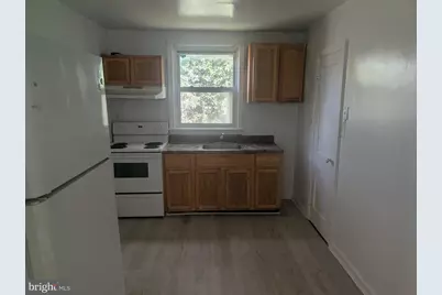 506 Pfeiffer Street #2, Camden, NJ 08105 - Photo 2