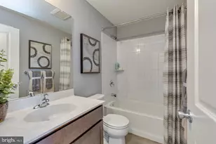 8 Ravello Ct, Berlin, NJ 08009 - Photo 20