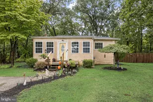 210 Garfield Ave, Chesilhurst, NJ 08089 - Photo 1