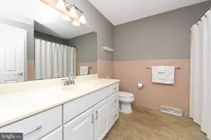 43 Edgewood Dr, Cherry Hill, NJ 08003 - Photo 32