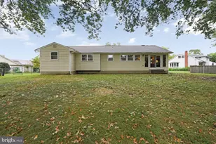 43 Edgewood Dr, Cherry Hill, NJ 08003 - Photo 44