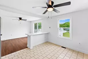 131 Sturbridge Dr, Sicklerville, NJ 08081 - Photo 10