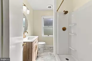 20 Lawrence Ave, Barrington, NJ 08007 - Photo 24