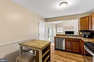 54 Santalina Dr, Sicklerville, NJ 08081 - Photo 6