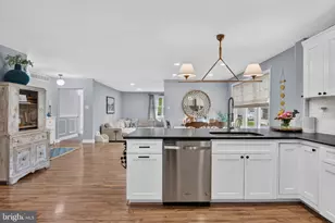 10 Camden Ave, Voorhees, NJ 08043 - Photo 20