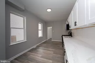 326 Clinton St, Camden, NJ 08103 - Photo 14