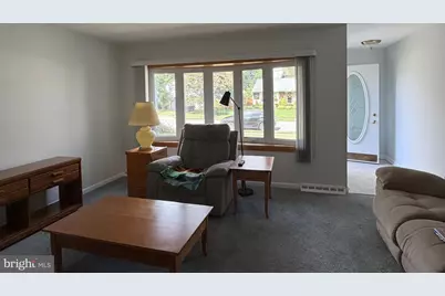 550 Beverly Drive, Magnolia, NJ 08049 - Photo 2