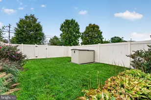 81 Glacier Dr, Berlin, NJ 08009 - Photo 44