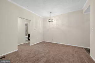 300 Uxbridge Dr, Cherry Hill, NJ 08034 - Photo 10