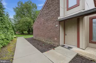 300 Uxbridge Dr, Cherry Hill, NJ 08034 - Photo 2