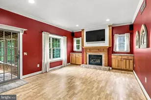 23 Farmhouse Ln, Voorhees, NJ 08043 - Photo 18
