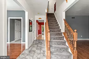 23 Farmhouse Ln, Voorhees, NJ 08043 - Photo 8
