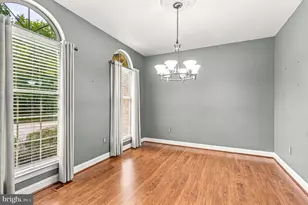 23 Farmhouse Ln, Voorhees, NJ 08043 - Photo 14