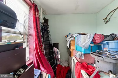 323 Byron Street, Camden, NJ 08102 - Photo 16