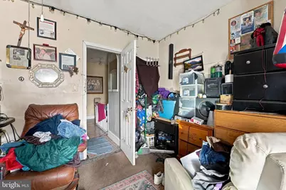323 Byron Street, Camden, NJ 08102 - Photo 14