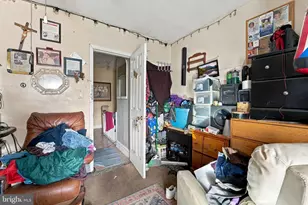 323 Byron St, Camden, NJ 08102 - Photo 14