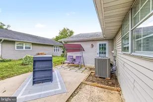 2 Poplar Ave, Hammonton, NJ 08037 - Photo 30