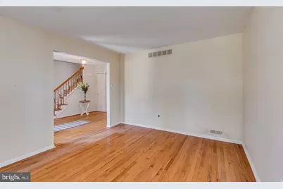 100 Kingsdale Avenue, Cherry Hill, NJ 08003 - Photo 12