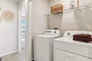 105 Essex Dr, Sicklerville, NJ 08081 - Photo 32