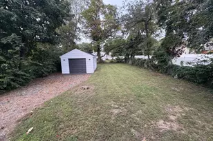 215 Thomas Ave N, Lawnside, NJ 08045 - Photo 14