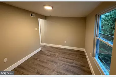 215 Thomas Avenue N, Lawnside, NJ 08045 - Photo 12