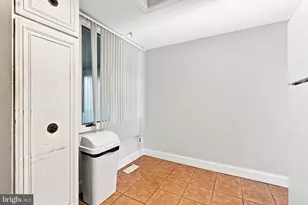 253 Uxbridge Dr, Cherry Hill, NJ 08034 - Photo 14