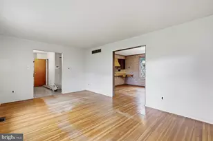 228 Mimosa Dr, Cherry Hill, NJ 08003 - Photo 8